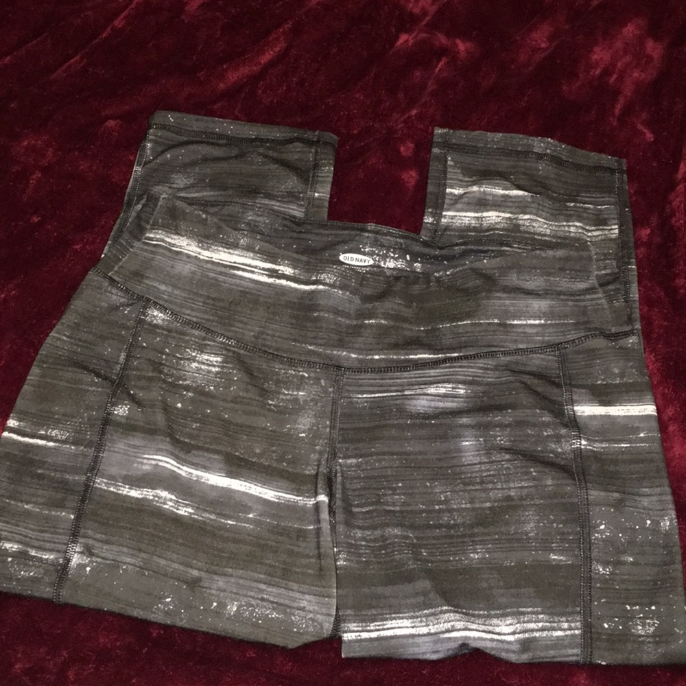 Old Navy Capris Activewear Leggins